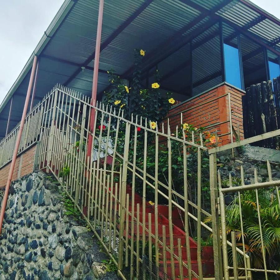 Hostal Spa Casa De Piedra Con Jacuzzi Santa Rosa de Cabal Luaran gambar