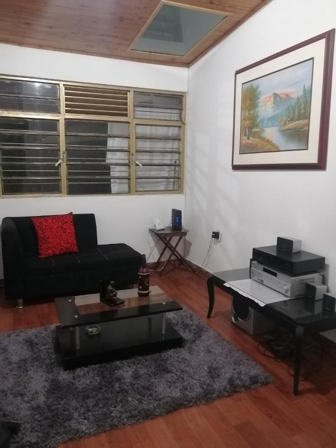 Hostal Spa Casa De Piedra Con Jacuzzi Santa Rosa de Cabal Luaran gambar